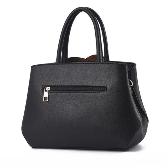 3D Flower PU Leather Handbag/Shoulder Bag/ Messenger Bag / Crossbody Bag - Picture 3 of 9